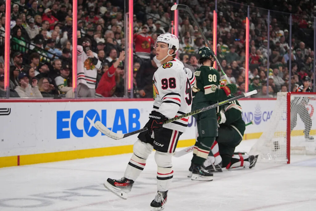 Bedard scores, Blackhawks hang for first win over Wild in seven years