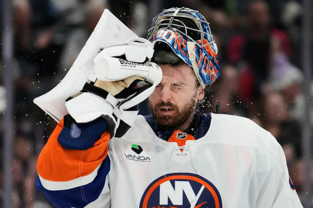 Sorokin has NHL-leading 7th shutout, Horvat’s early goal stands as Islanders edge Blue Jackets 1-0 Sorokin has NHL-leading 7th shutout, Horvat’s early goal stands as Islanders edge Blue Jackets 1-0
