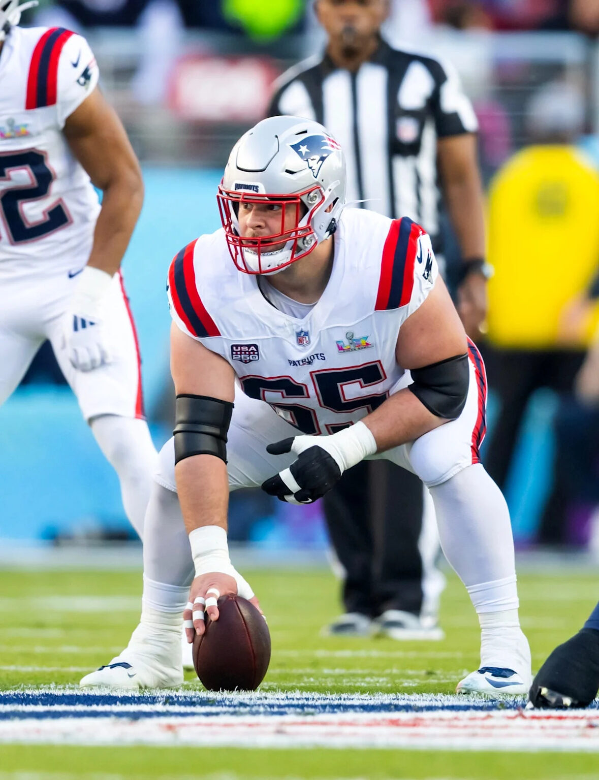 Bears trade for Patriots C Garrett Bradbury. Here’s why they did it now.