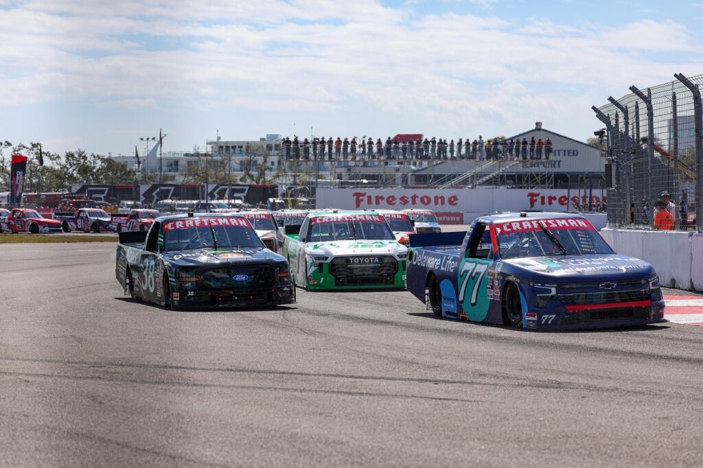 James Hinchcliffe’s wild journey to a top 10 in NASCAR debut