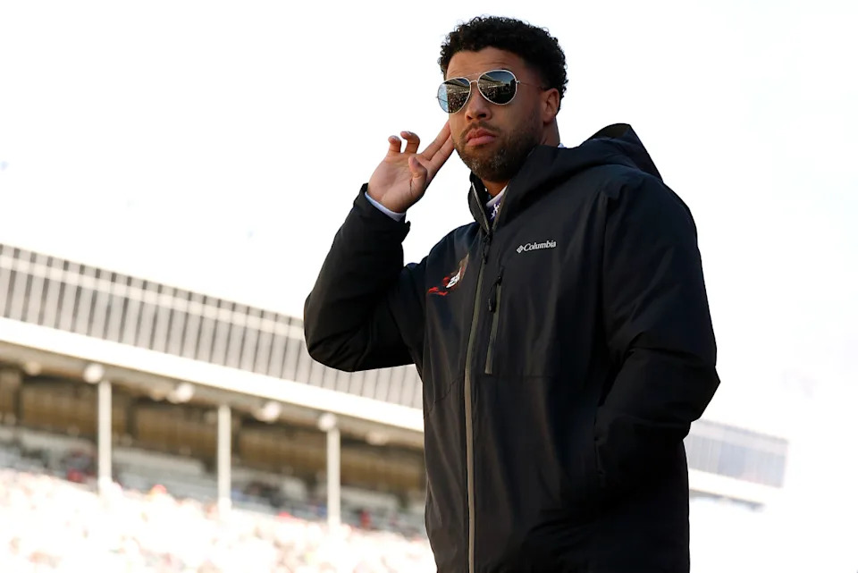 Bubba Wallace during driver intros at EchoPark Speedway. &lpar;Photo by Sean Gardner&sol;Getty Images&rpar;