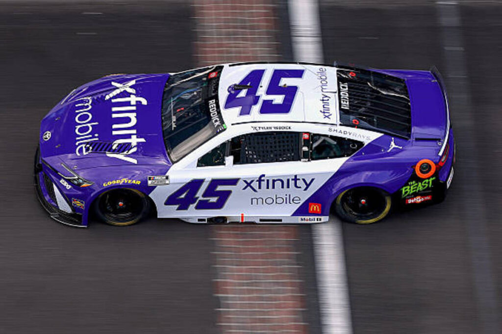 NASCAR Starting Lineup: Qualifying Results for the Goodyear 400 at Darlington NASCAR Starting Lineup: Qualifying Results for the Goodyear 400 at Darlington