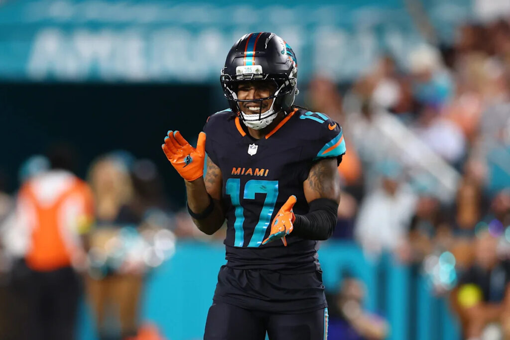 Who won the Jaylen Waddle trade? Grades for Broncos, Dolphins in WR deal