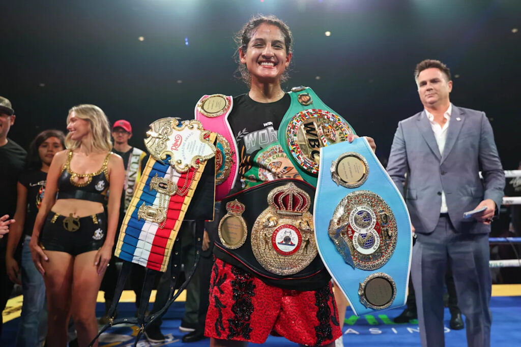 Gabriela Fundora destroys Viviana Ruiz in 6th round to retain undisputed flyweight title Gabriela Fundora destroys Viviana Ruiz in 6th round to retain undisputed flyweight title