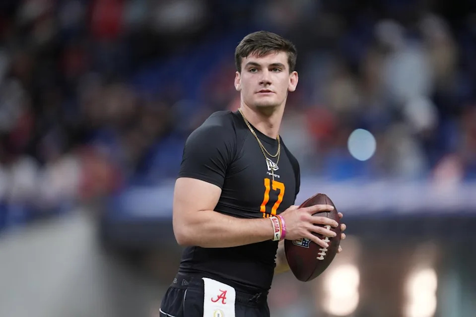 Alabama’s Simpson runs a drill at the NFL football scouting combine in Indianapolis, Feb. 28. AP
