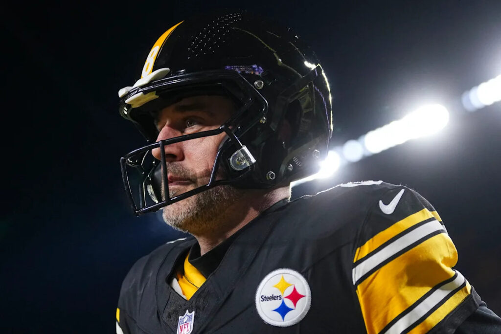 Once again, dwindling offseason options and win-now moves paint a Steelers union with Aaron Rodgers