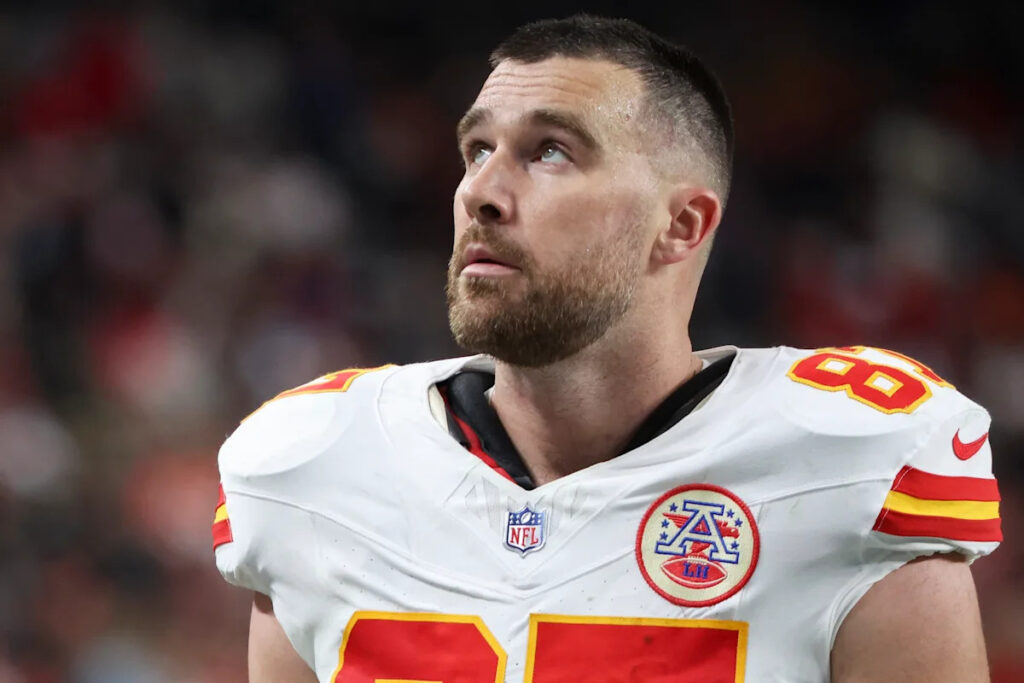 Travis Kelce reportedly expected to return to Chiefs for 2026 season Travis Kelce reportedly expected to return to Chiefs for 2026 season