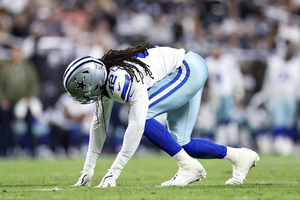 Top 7 best Free Agent Edge Rushers still available for the Colts