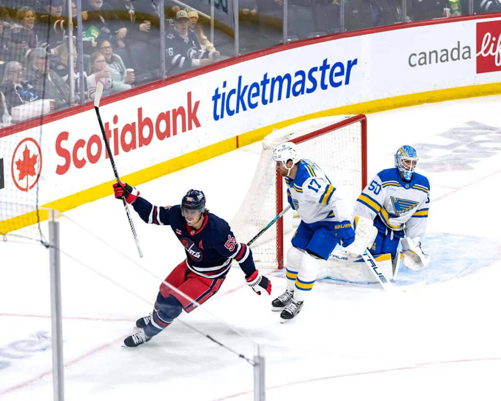 Jets Pull to Within Four Points of the Playoffs with Narrow Win Over Blues