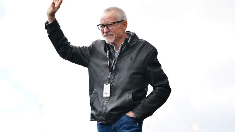 How Mark Martin Found His Voice to Criticize NASCAR After He Retired from the Sport How Mark Martin Found His Voice to Criticize NASCAR After He Retired from the Sport