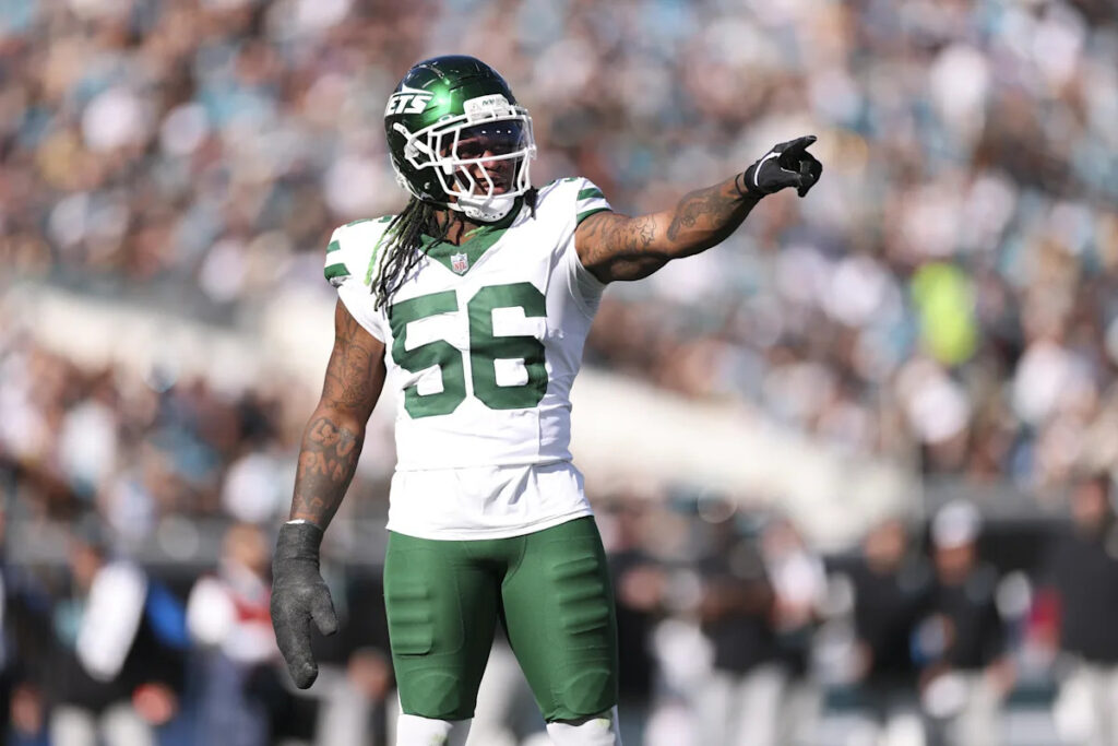 Three Defensive Free Agents the Bucs should target