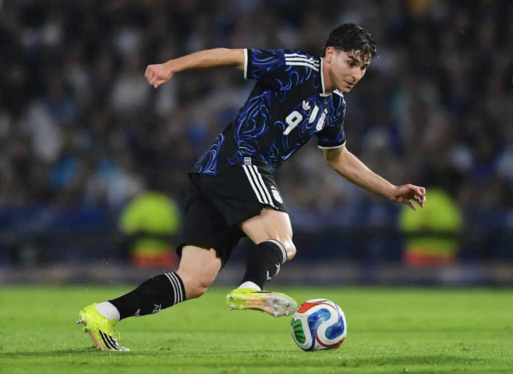 Atletico Madrid do not want to sell 26-year-old superstar to Barcelona – report