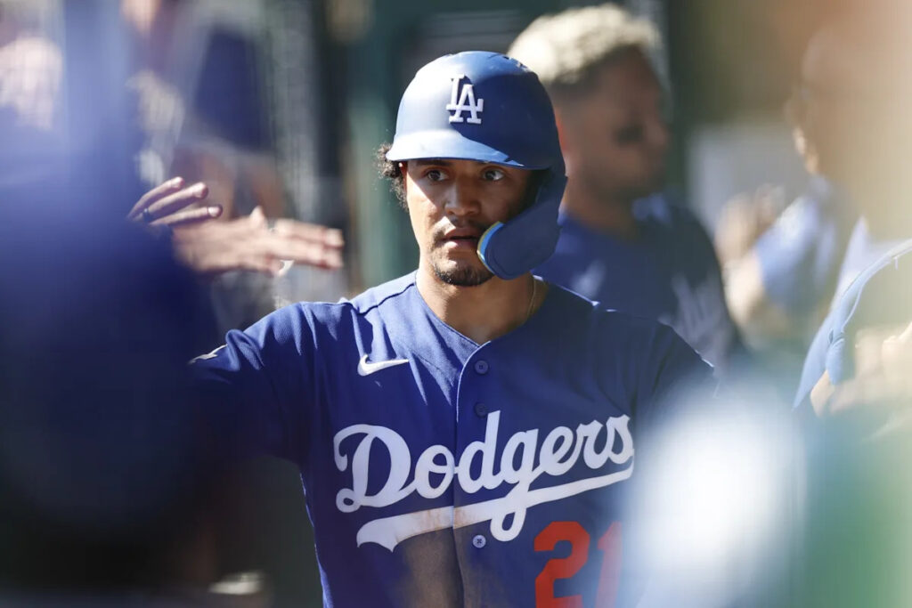 Dodgers notes: Santiago Espinal, Alex Freeland, Blake Treinen