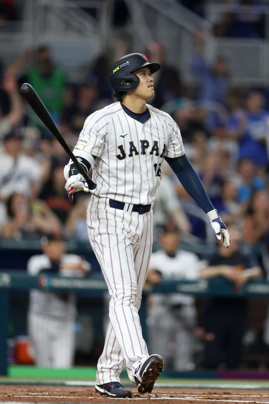 Watch MVPs Shohei Ohtani and Ronald Acuña Jr. trade bombs in wild WBC start