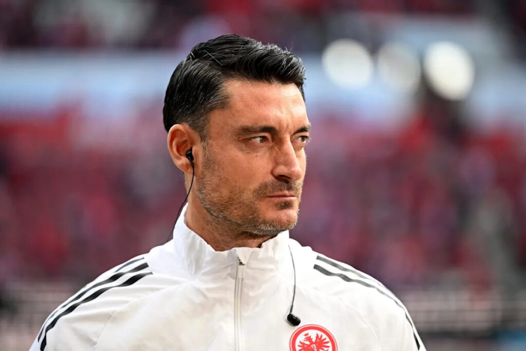 Eintracht Frankfurt’s Albert Riera angered by questions over dropping of Mario Götze