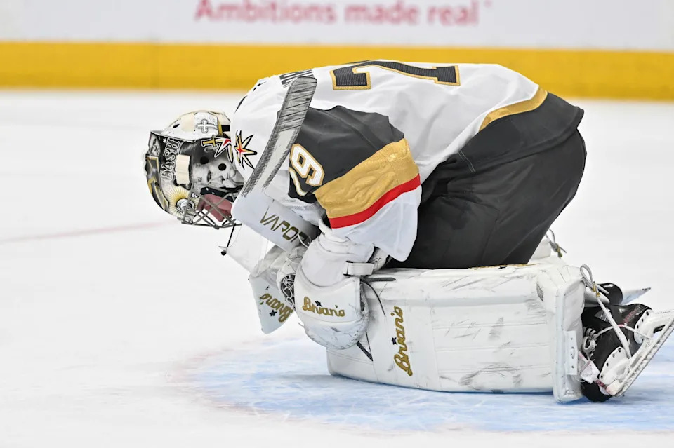 Hart making a save against the Oilers. Credit: Walter Tychnowicz