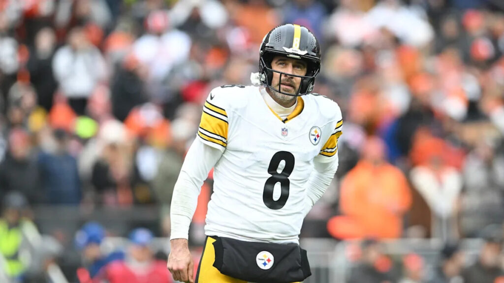 Michael Pittman Jr.: I haven’t spoken to Aaron Rodgers, but think he wants to play