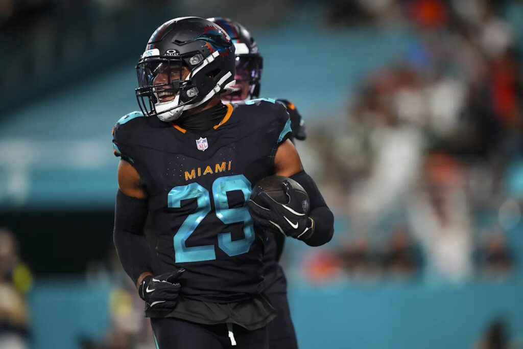 As Seahawks look to retain Coby Bryant, Jets trade for a veteran safety As Seahawks look to retain Coby Bryant, Jets trade for a veteran safety