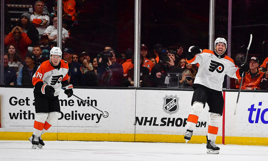 Flyers pick up OT win over Ducks, match point total from last season