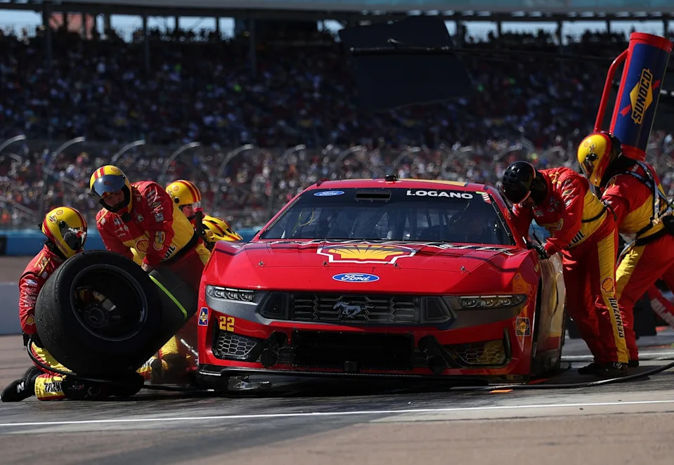 Joey Logano, Team Penske