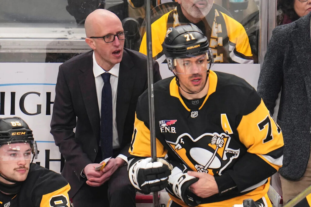 Penguins’ Malkin given major penalty for slashing Sabres defenseman Dahlin