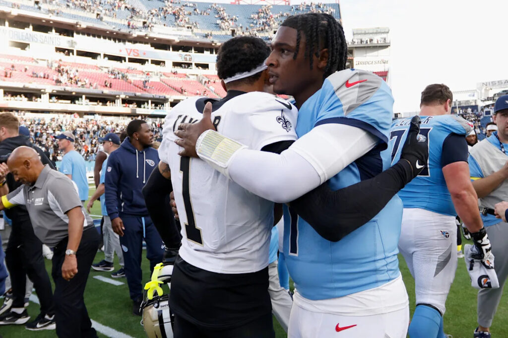 Titans announce six free agent signings and T’Vondre Sweat trade