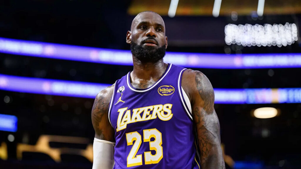 LeBron James pass to Bronny James creates first father-to-son assist in NBA history LeBron James pass to Bronny James creates first father-to-son assist in NBA history