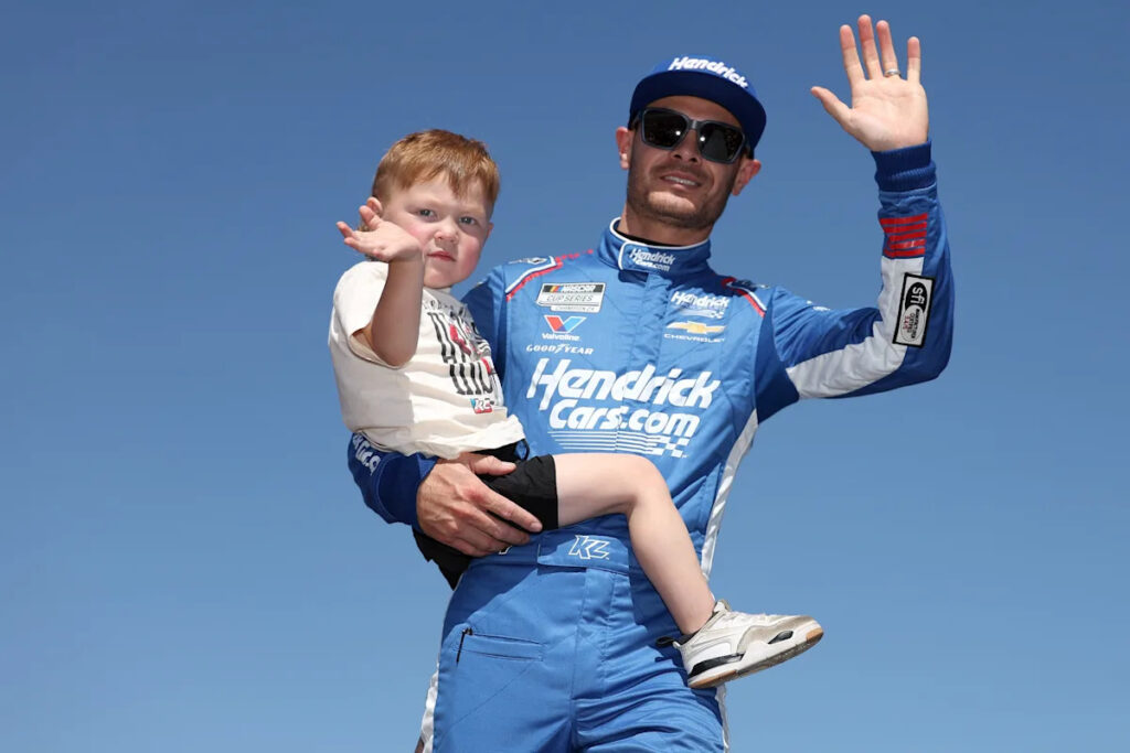 Who won NASCAR O’Reilly Series Las Vegas race? Winner is Kyle Larson, plus full results