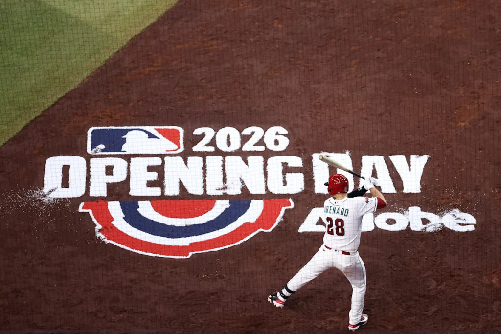 Arizona Diamondbacks News 3/31: First Win! But Also Ribbon Board Loss Arizona Diamondbacks News 3/31: First Win! But Also Ribbon Board Loss