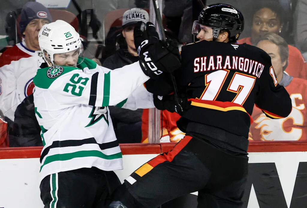 Stars extend franchise-record winning streak to 10 with 6-1 romp over Flames