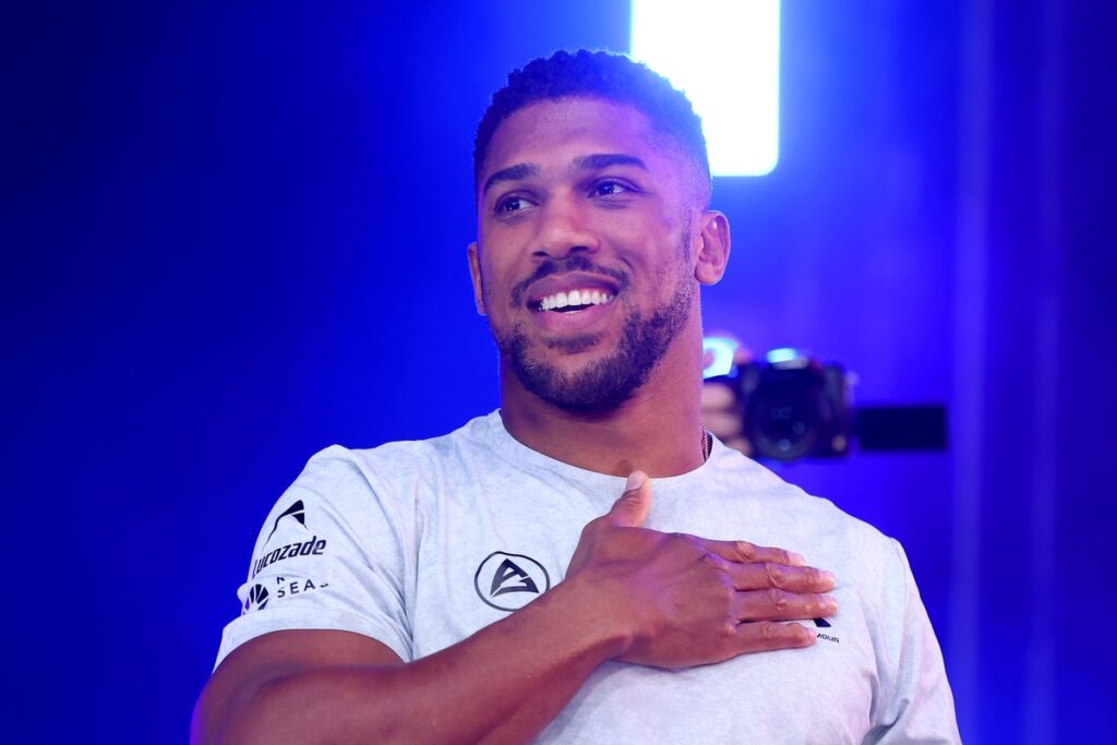 Anthony Joshua spends Mother’s Day with mothers of friends killed in car crash
