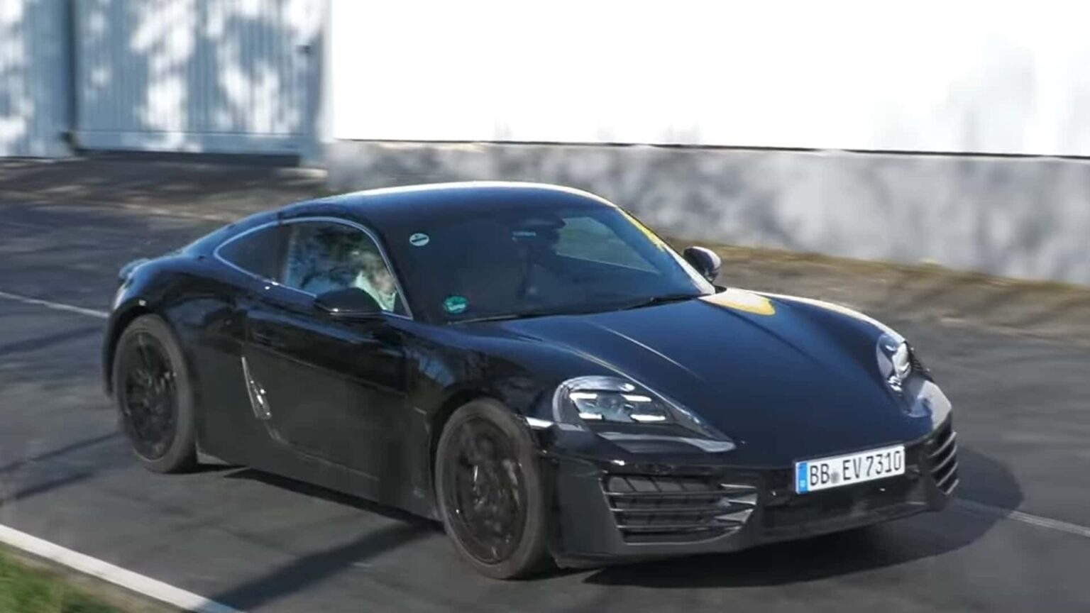 Porsche 718 Cayman EV Spy Video