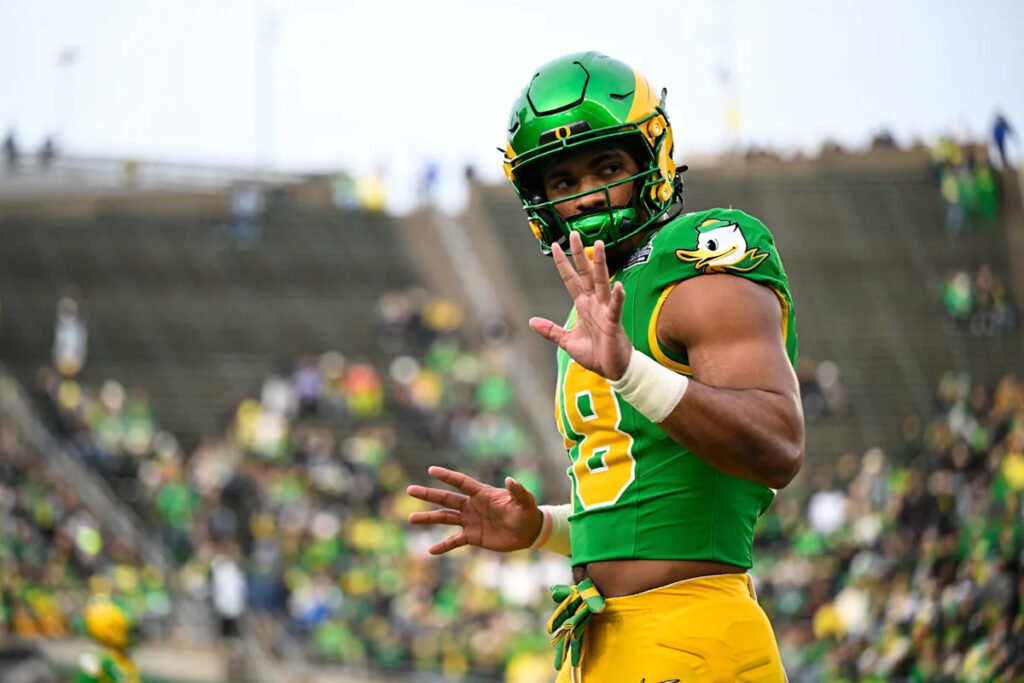Kenyon Sadiq 2026 NFL mock draft: latest prediction for Oregon Tight End