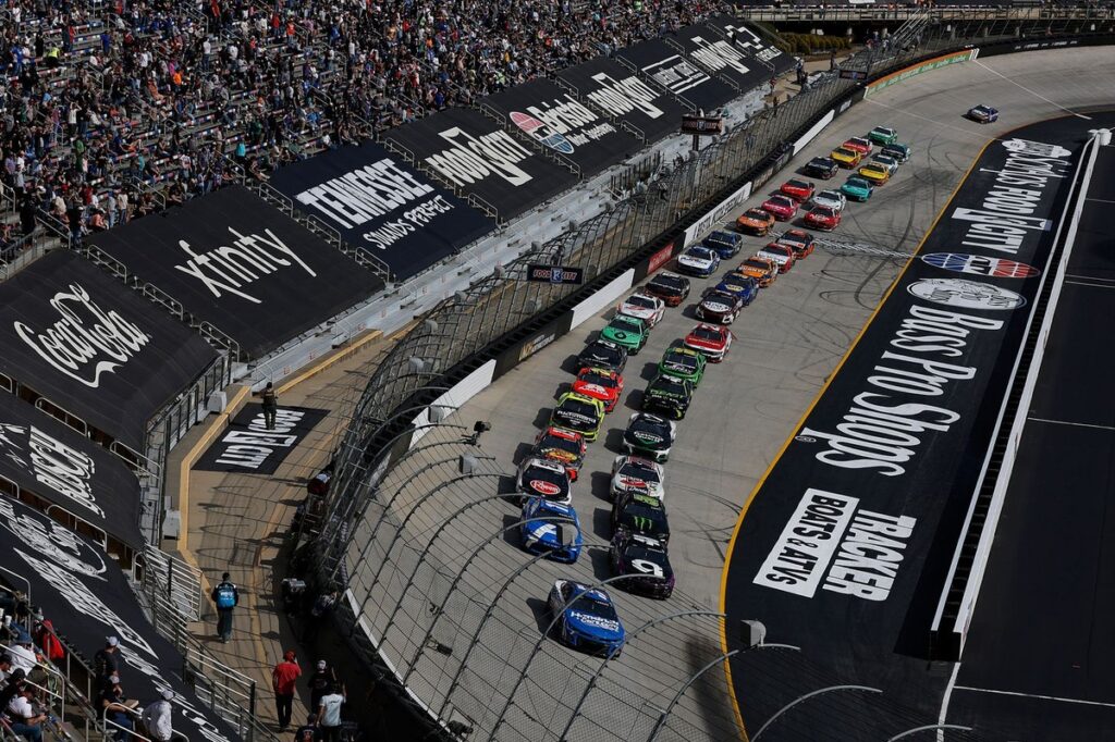 How to watch NASCAR Bristol triple-header: Weekend schedule, start time, TV
