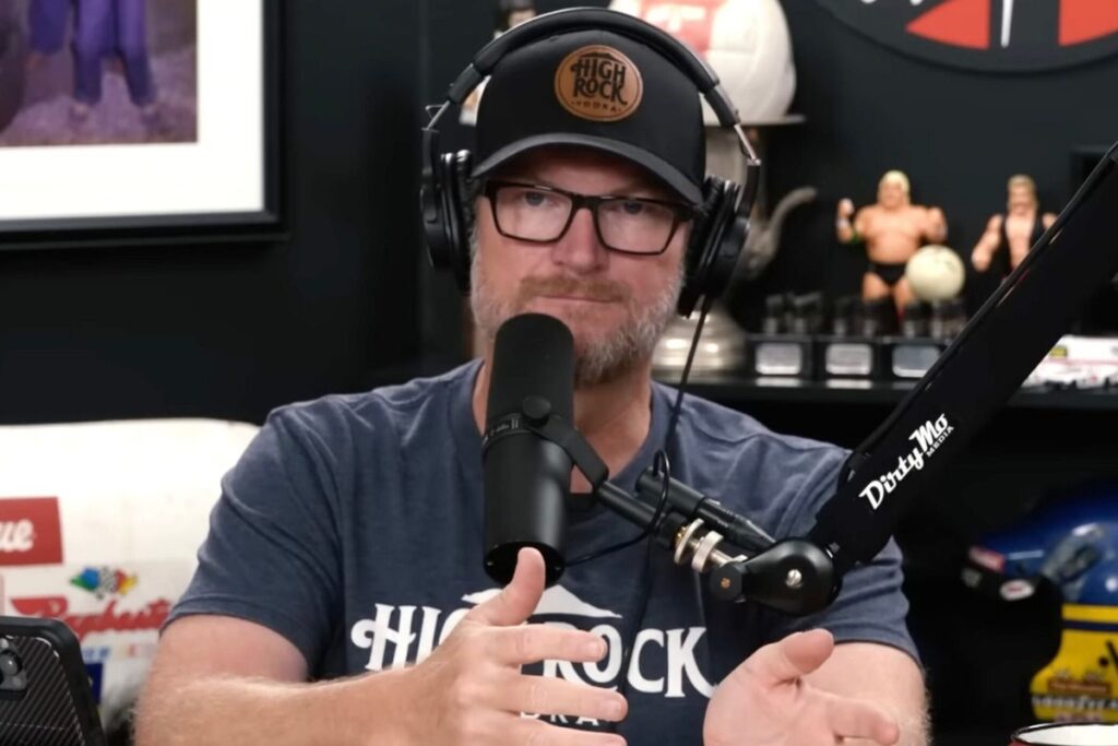 Dale Earnhardt Jr. weighs in on Denny Hamlin, Kyle Busch spat