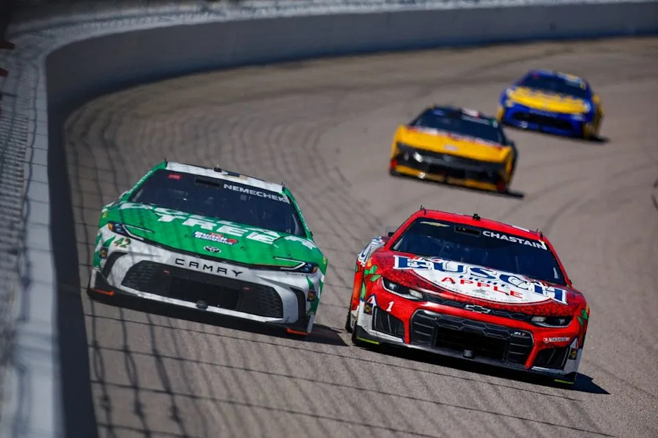 John Hunter Nemechek, Legacy Motor Club, Ross Chastain, Trackhouse Racing