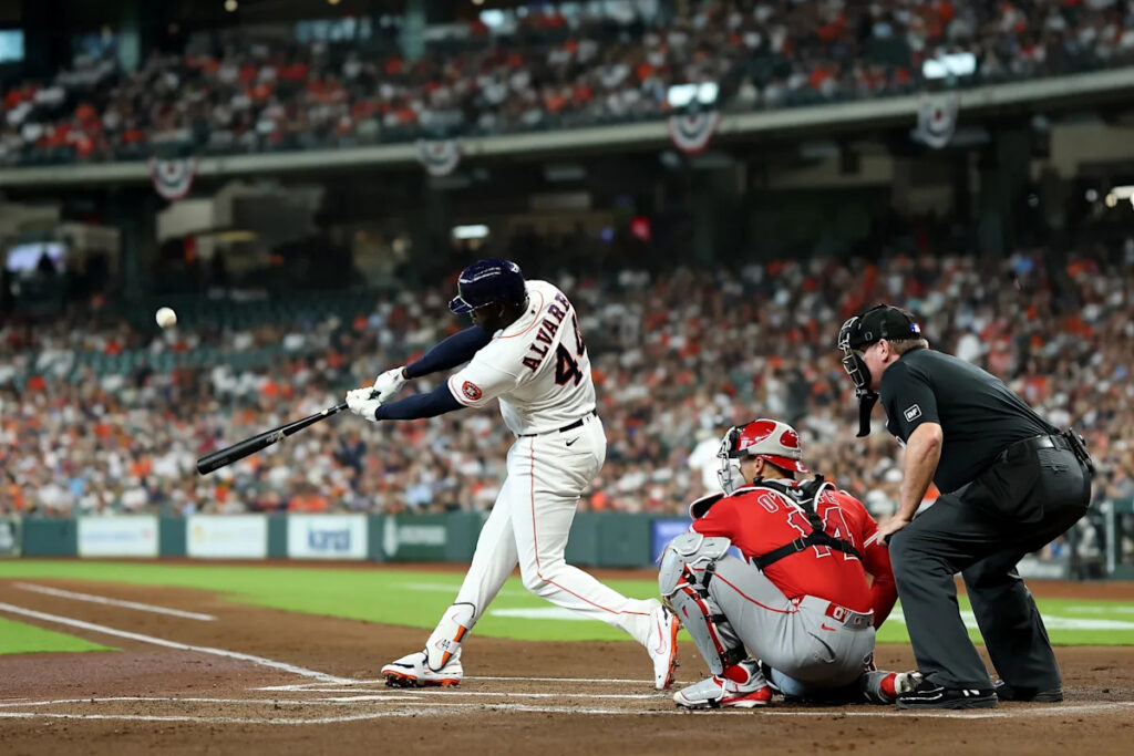 Abreu Implodes Again, Astros Crushed by Cardinals 9-4