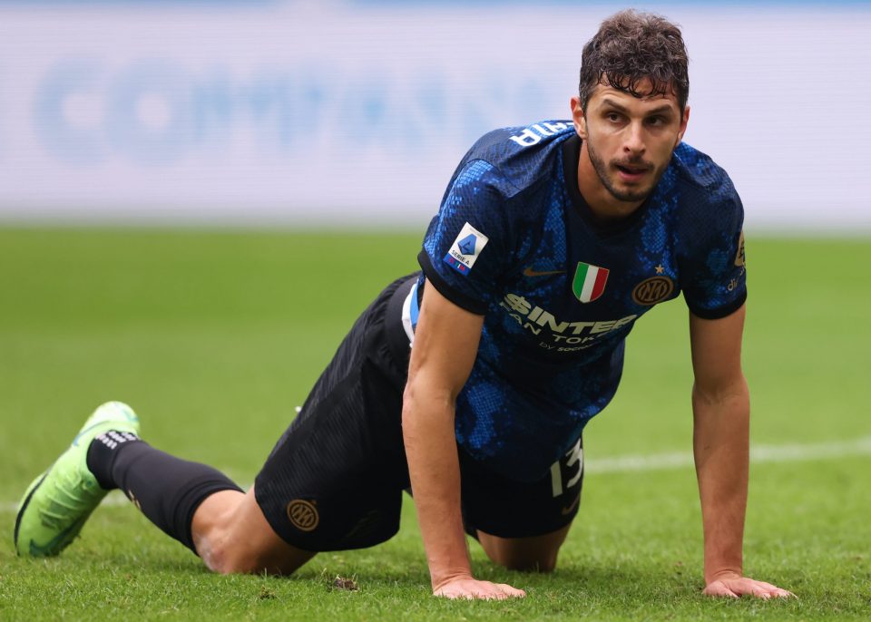 Ex Inter Milan Defender Adamant “Alessandro Bastoni Doesn’t Want To Leave” Amid Barcelona Rumors Ex Inter Milan Defender Adamant “Alessandro Bastoni Doesn’t Want To Leave” Amid Barcelona Rumors
