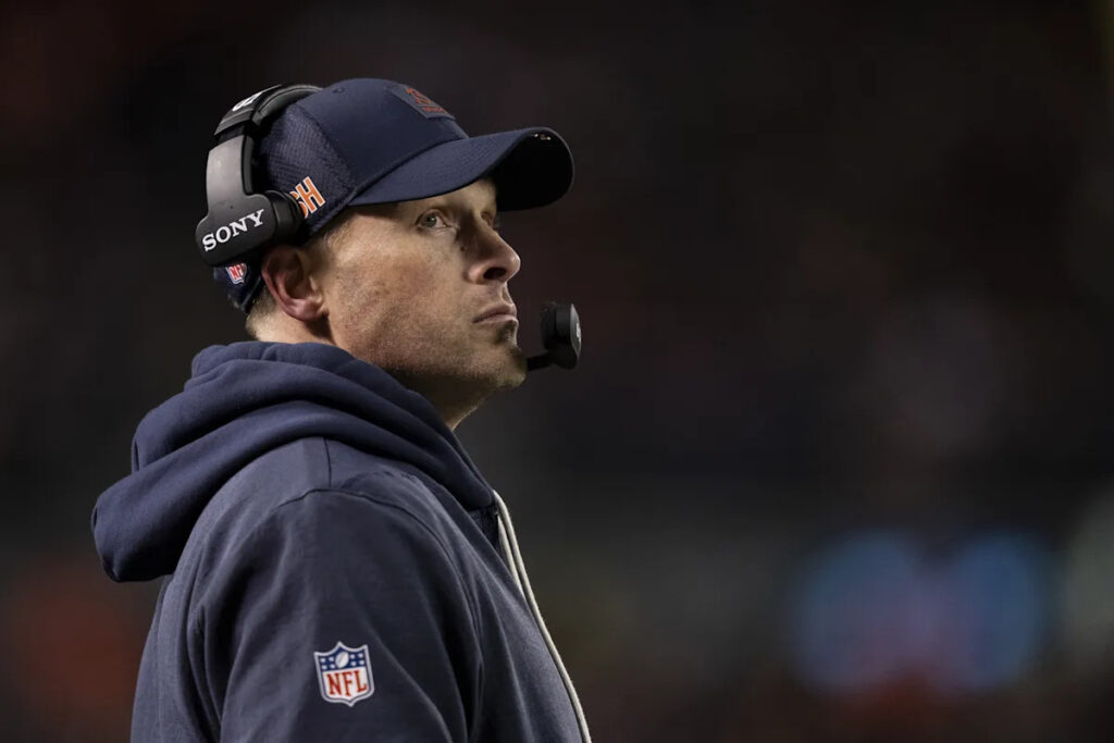 Handshake Controversy Fuels Johnson’s Push to Reignite Bears-Packers Rivalry Handshake Controversy Fuels Johnson’s Push to Reignite Bears-Packers Rivalry