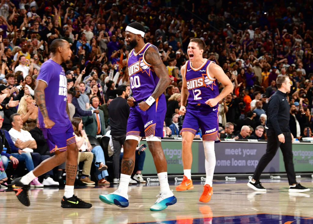 Suns Reacts: The Suns are moving pieces around, and fans seem on board Suns Reacts: The Suns are moving pieces around, and fans seem on board