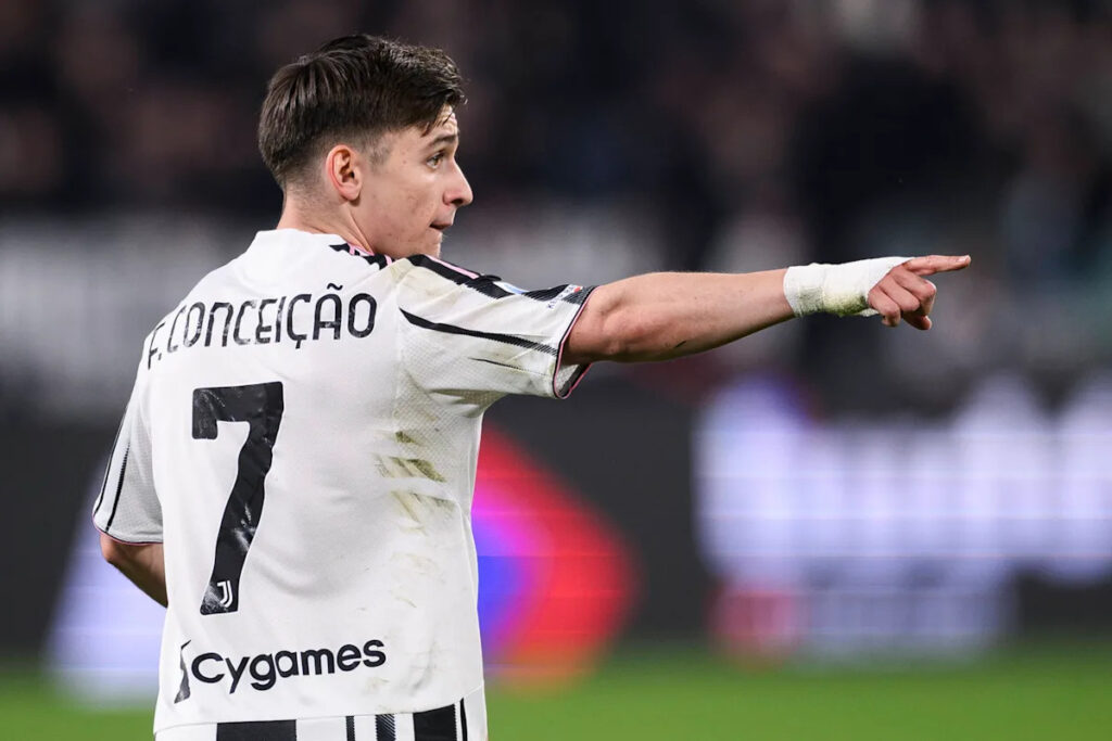 Serie A winger linked with Liverpool as Salah replacement Serie A winger linked with Liverpool as Salah replacement