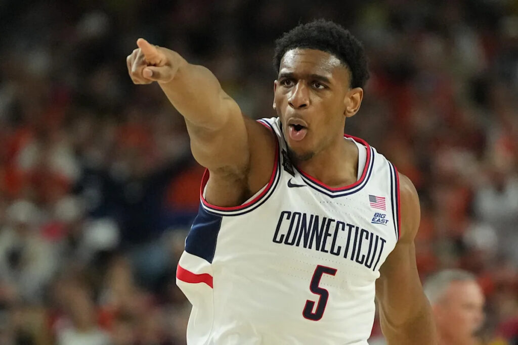 Why did Tarris Reed transfer from Michigan to UConn? What to know of Huskies star