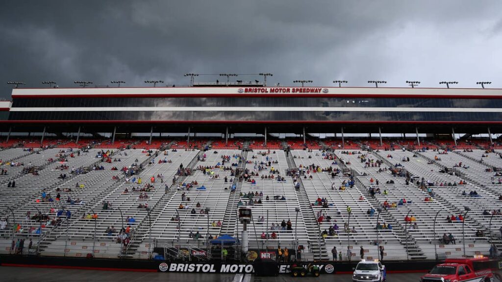 NASCAR Weather: Rain Forecast for Bristol Motor Speedway This Weekend NASCAR Weather: Rain Forecast for Bristol Motor Speedway This Weekend