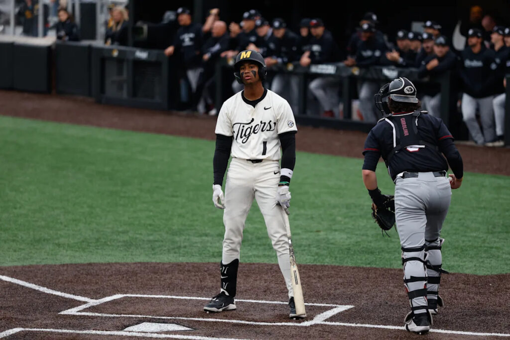 Tigers blow late lead, fall 11-5 to SIUE in eighth-inning meltdown