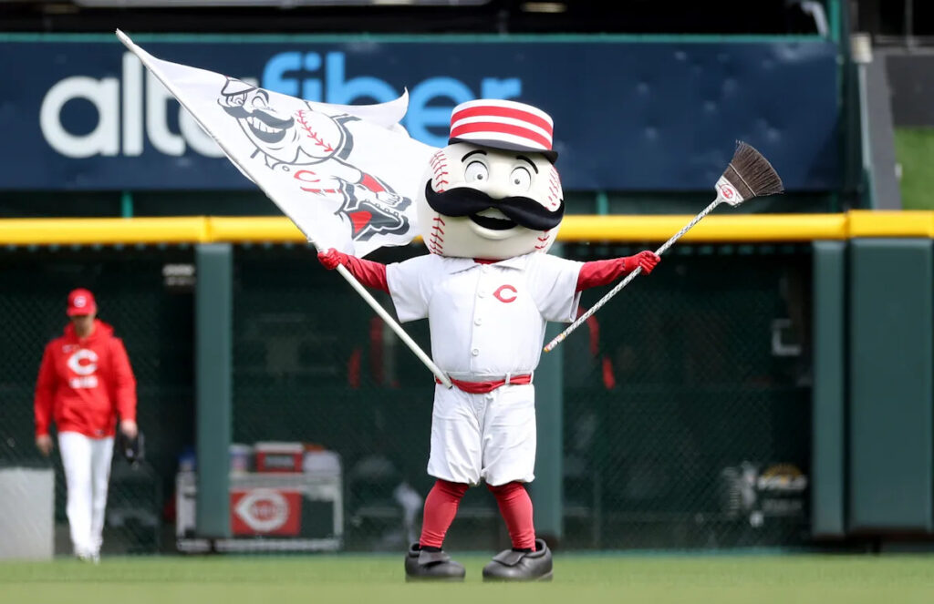 Game 15: Reds vs. Angels (4:10 PM ET) – Williamson vs. Klassen Game 15: Reds vs. Angels (4:10 PM ET) – Williamson vs. Klassen