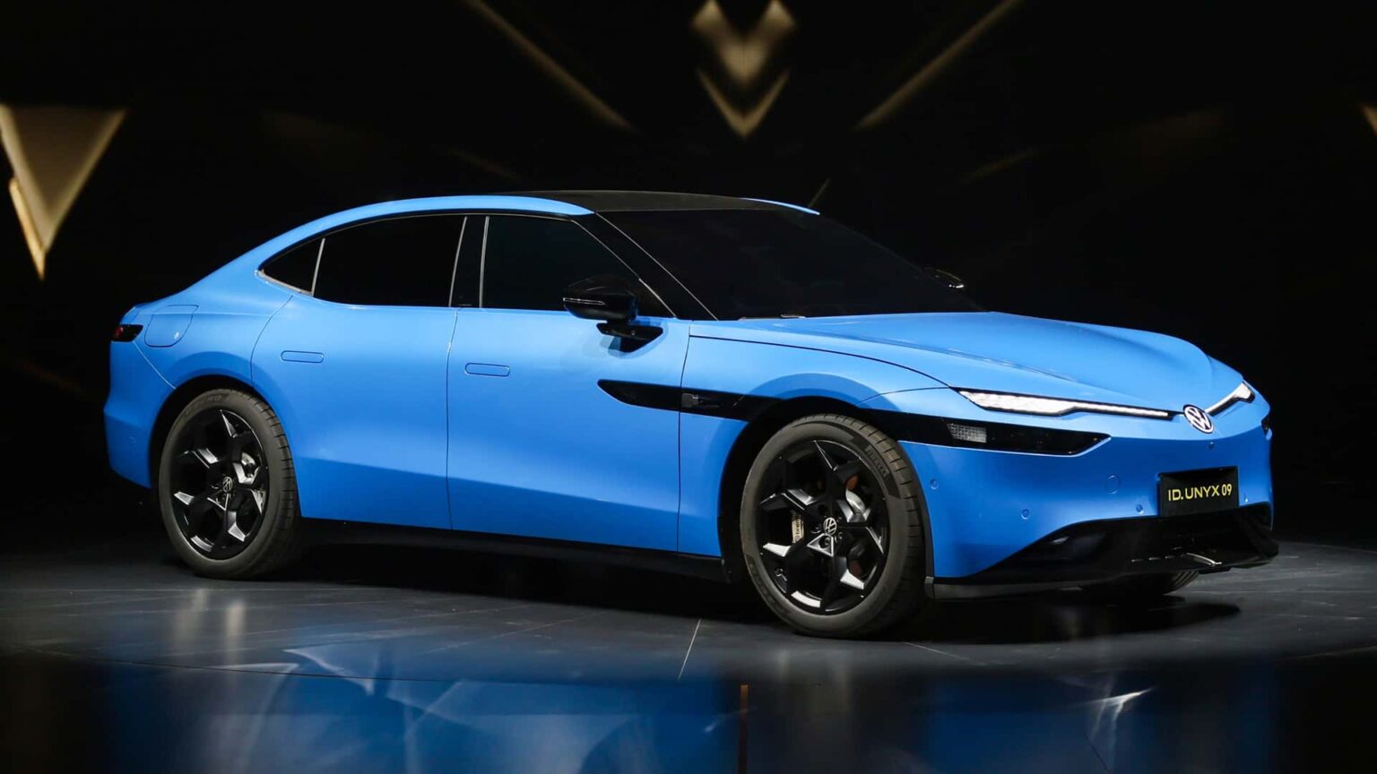 Sleek Electric Sedan Developed With Xpeng