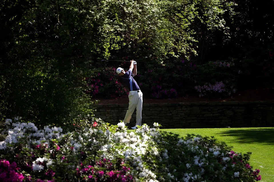 AUGUSTA, GA - APRIL 06:  Zach Johnson hits his tee on the 13th hole during the second round of The Masters at the Augusta National Golf Club on April 6, 2007 in Augusta, Georgia.  (Photo by Andrew Redington/Getty Images)