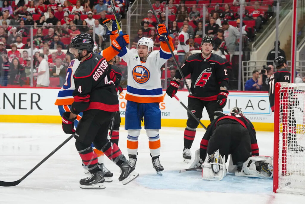 Shabanov, George Shine Despite Islanders’ Fourth Straight Loss