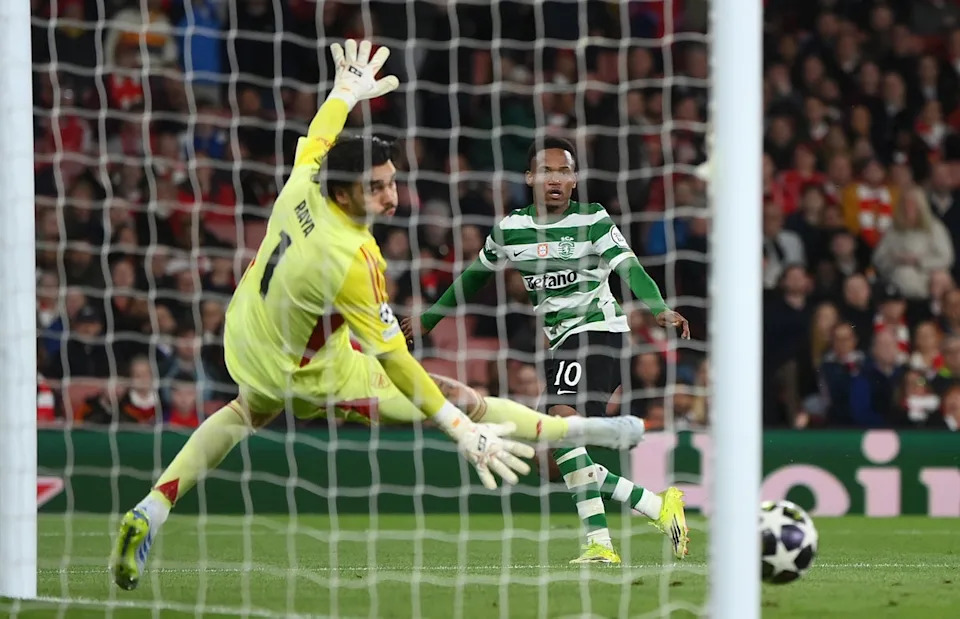 Geny Catano came agonisingly close to equalising for Arsenal (Getty)