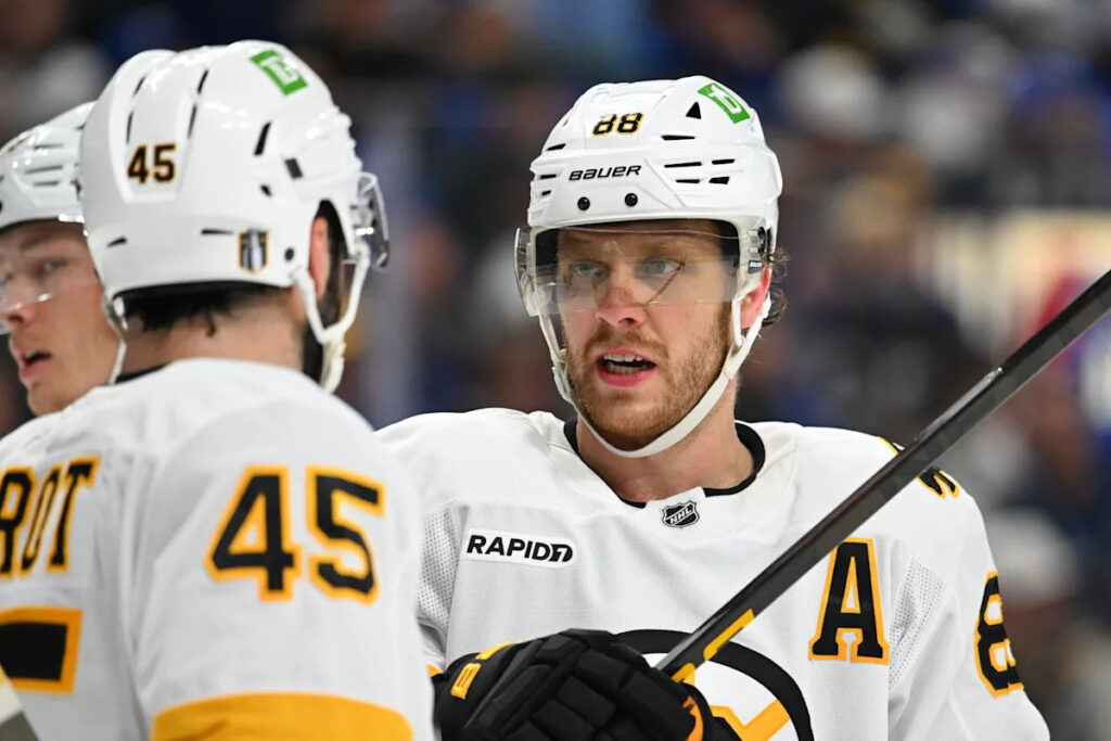 Game 2 Preview: Bruins look to bounce back in Buffalo